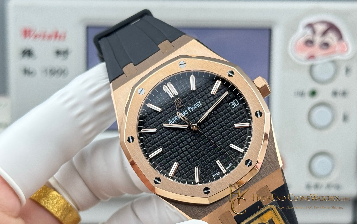 Audemars Piguet Royal Oak Rose Gold 15500 Black Dial super clone watch dial detail
