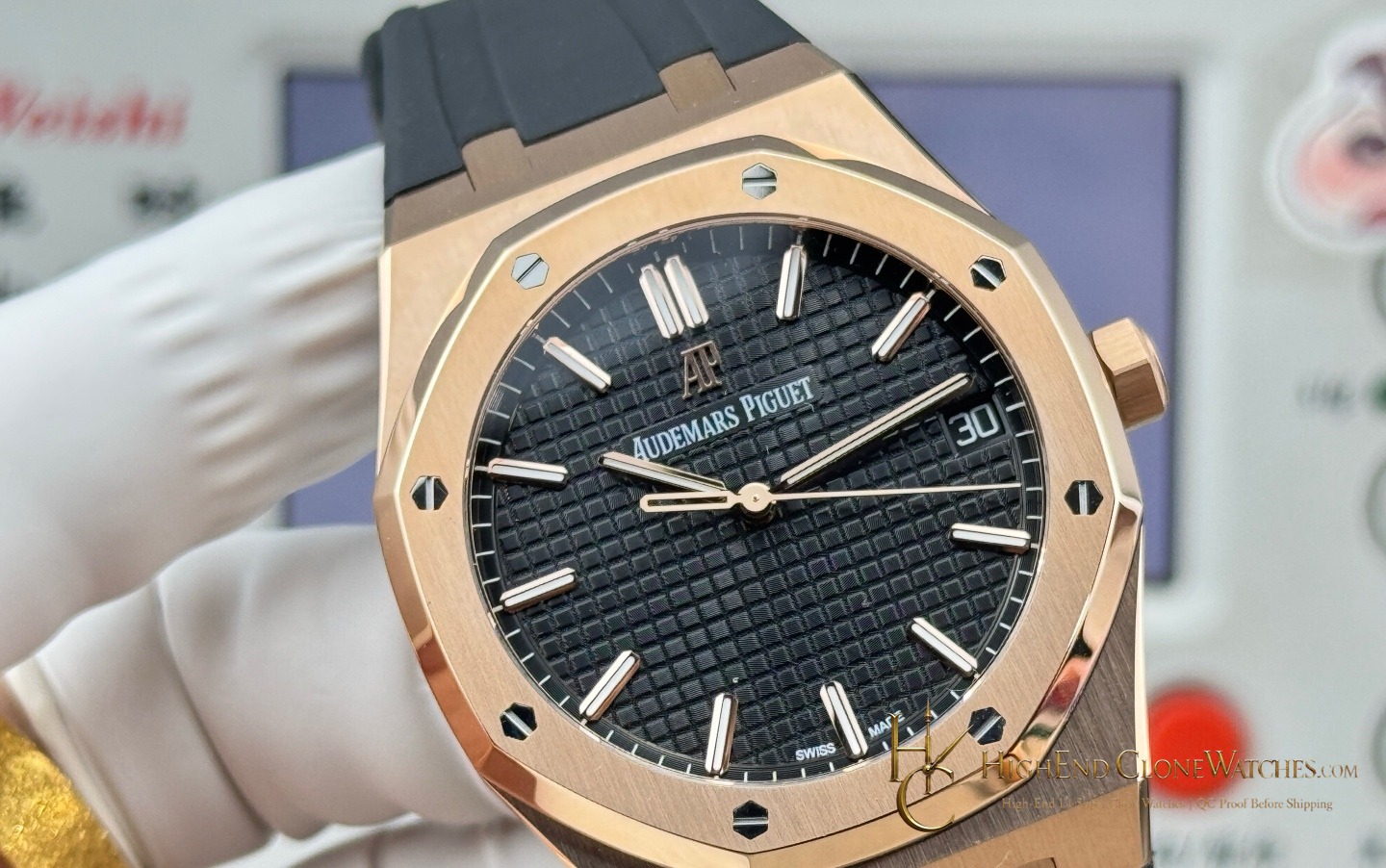 Audemars Piguet Royal Oak Rose Gold 15500 Black Dial super clone watch side case profile
