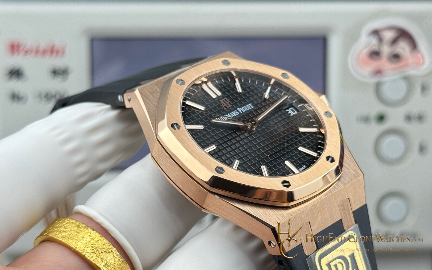 Audemars Piguet Royal Oak Rose Gold 15500 Black Dial super clone watch bracelet or strap fit