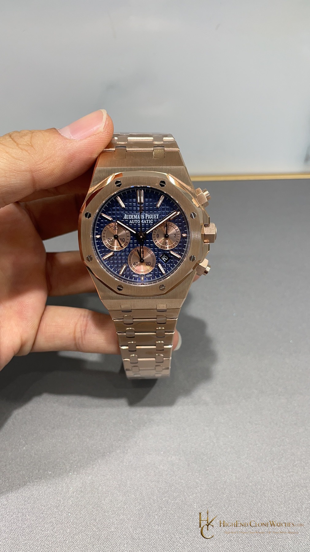 Audemars Piguet Royal Oak Rose Gold 26239 Blue Dial super clone watch front view