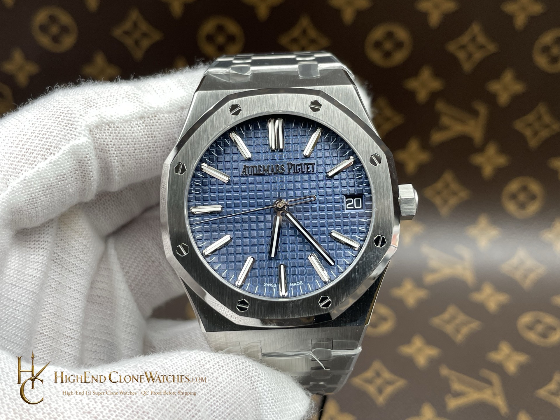 Audemars Piguet Royal Oak Selfwinding 77350ST Blue Dial 34mm super clone watch front view