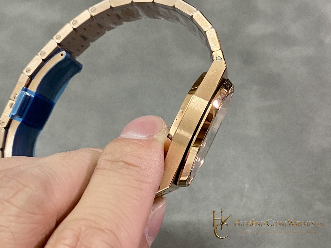 Audemars Piguet Royal Oak Selfwinding 77351OR 34mm super clone watch clasp detail