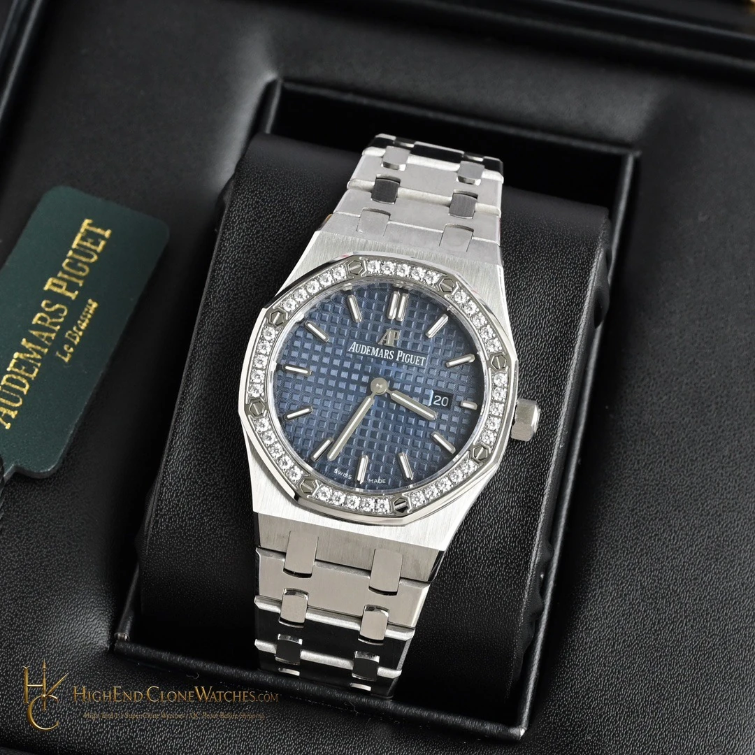 Audemars Piguet Royal Oak Selfwinding 77351ST 34mm super clone watch front view