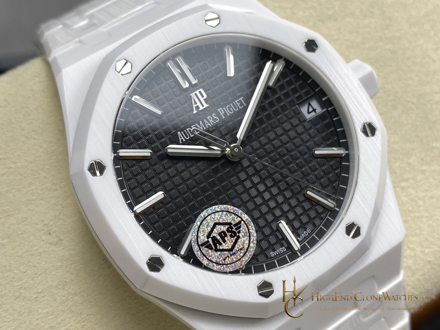 Audemars Piguet Royal Oak White Ceramic 15500 Black Dial 41mm super clone watch dial detail