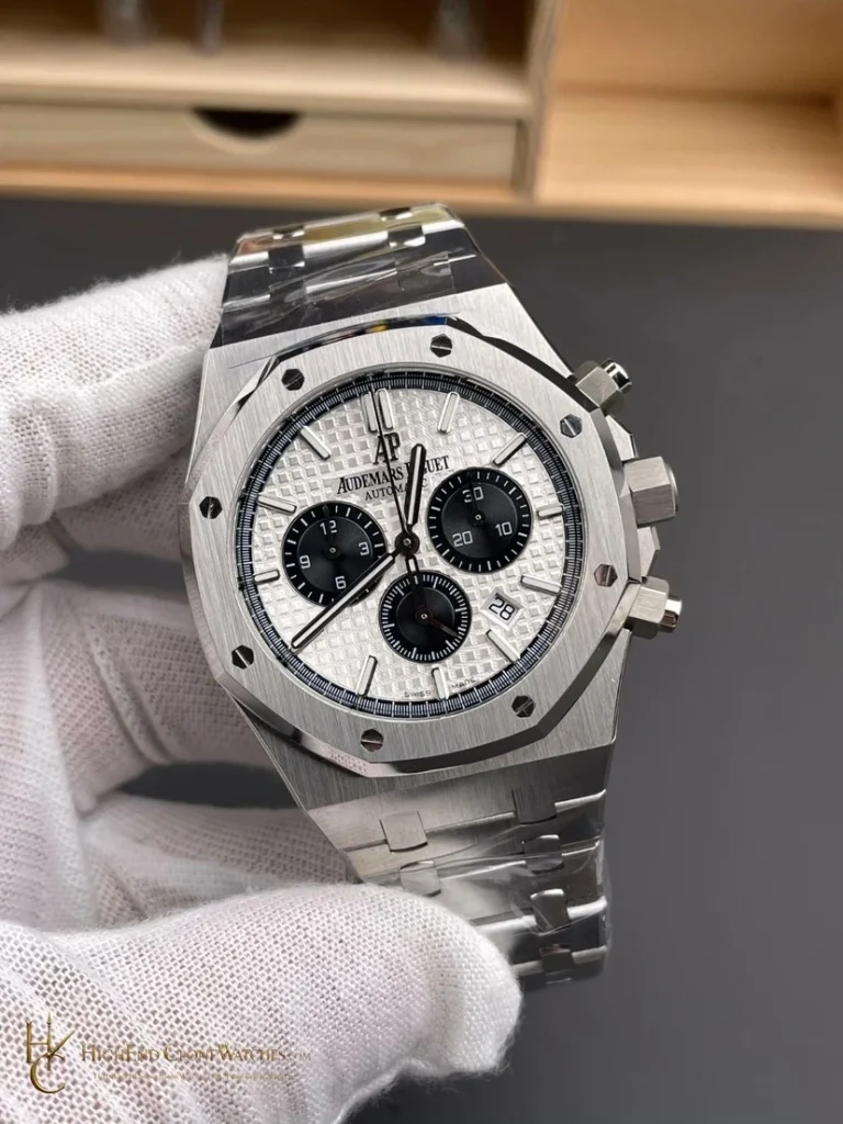 Audemars Piguet Royal Oak White Dial 26331ST Selfwinding Chronograph super clone watch dial detail