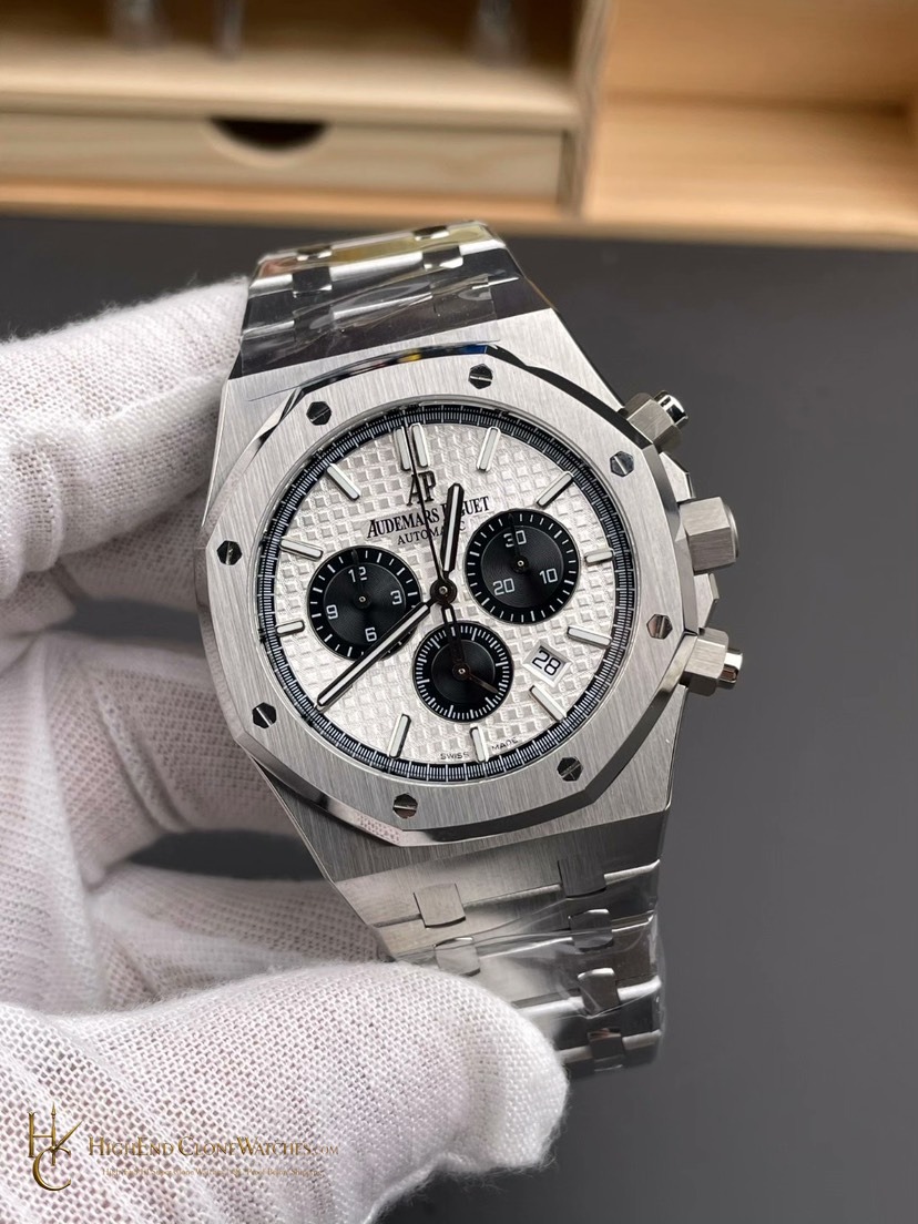Audemars Piguet Royal Oak White Dial 26331ST Selfwinding Chronograph super clone watch dial detail