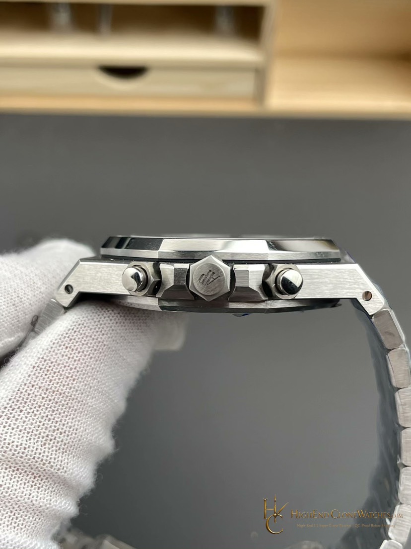 Audemars Piguet Royal Oak White Dial 26331ST Selfwinding Chronograph super clone watch bracelet or strap fit