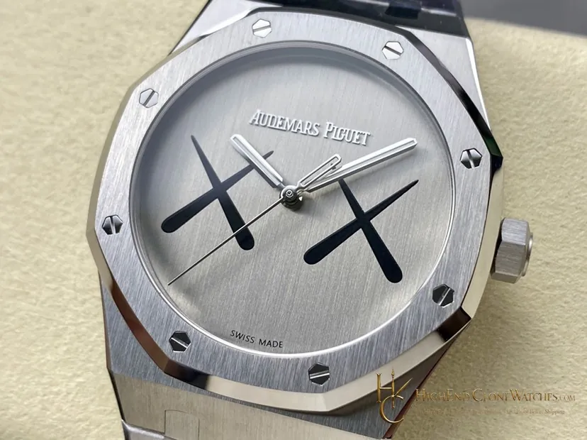 Audemars Piguet Royal Oak x Kaws Silver XX Dial 41mm super clone watch bezel detail