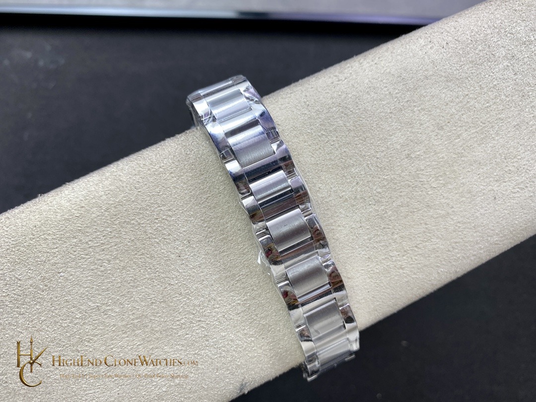 Cartier Ballon Bleu de Cartier W4BB0015 wrist presentation super clone watch