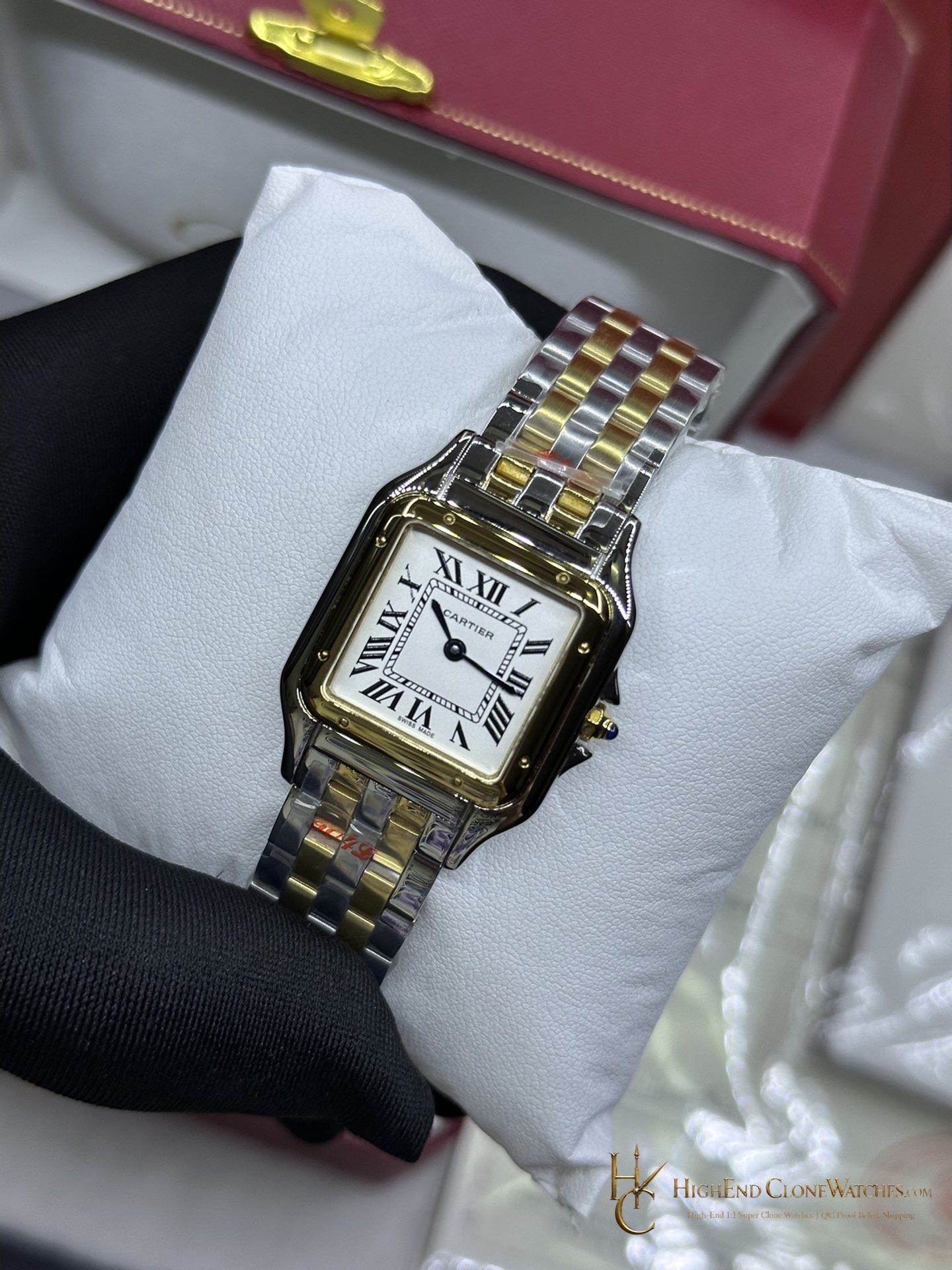 Cartier Panthere de Cartier W2PN0013 dial and bezel detail super clone watch