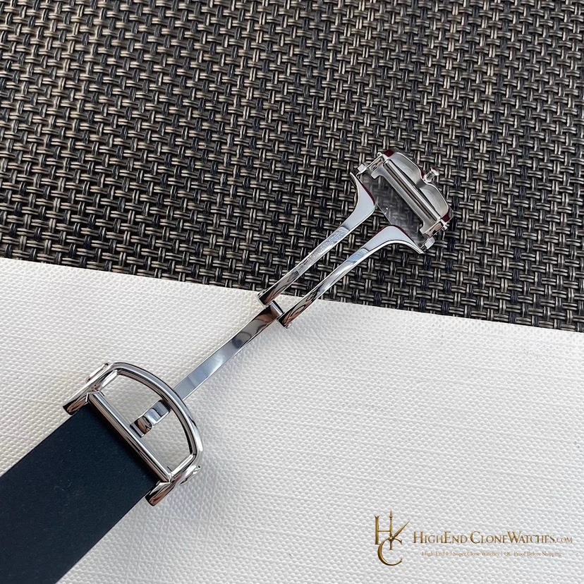 Cartier Santos WSSA0039 rubber strap deployant clasp open