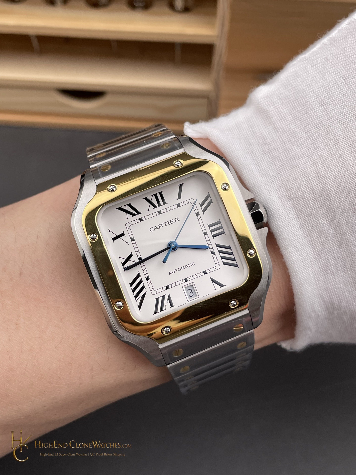 Cartier Santos de Cartier Large W2SA0009 caseback view super clone watch