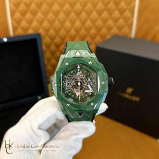 Hublot Big Bang Unico Sang Bleu II GREEN CERAMIC 45mm 418.GX.5207.RX.MXM22 product view super clone watch
