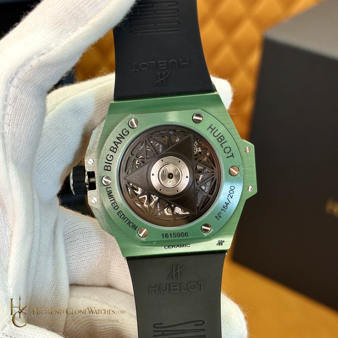 Hublot Big Bang Unico Sang Bleu II GREEN CERAMIC 45mm 418.GX.5207.RX.MXM22 product view super clone watch
