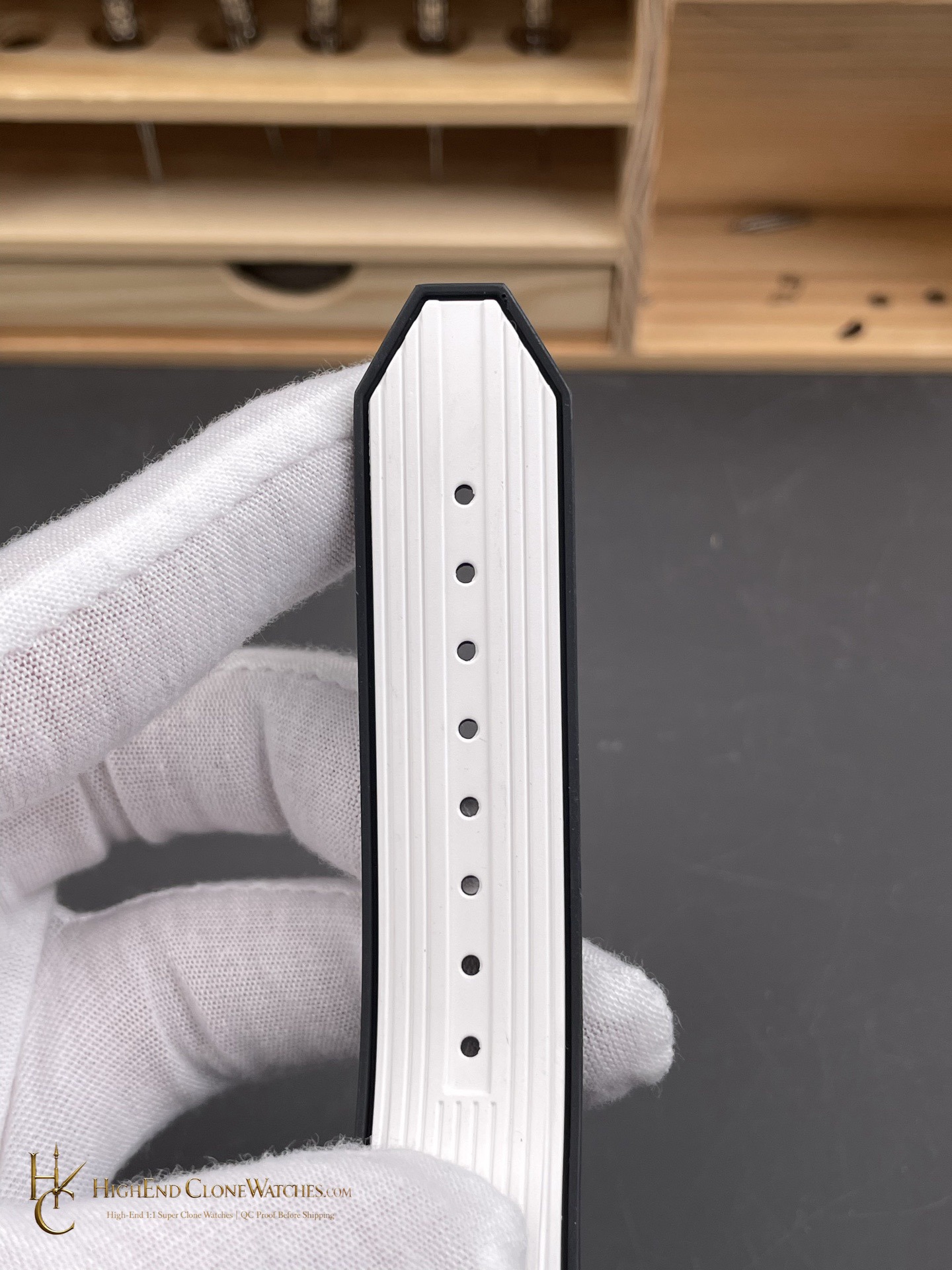 Hublot Big Bang Unico White Ceramic 42mm 441.HX.1171.RX product view super clone watch