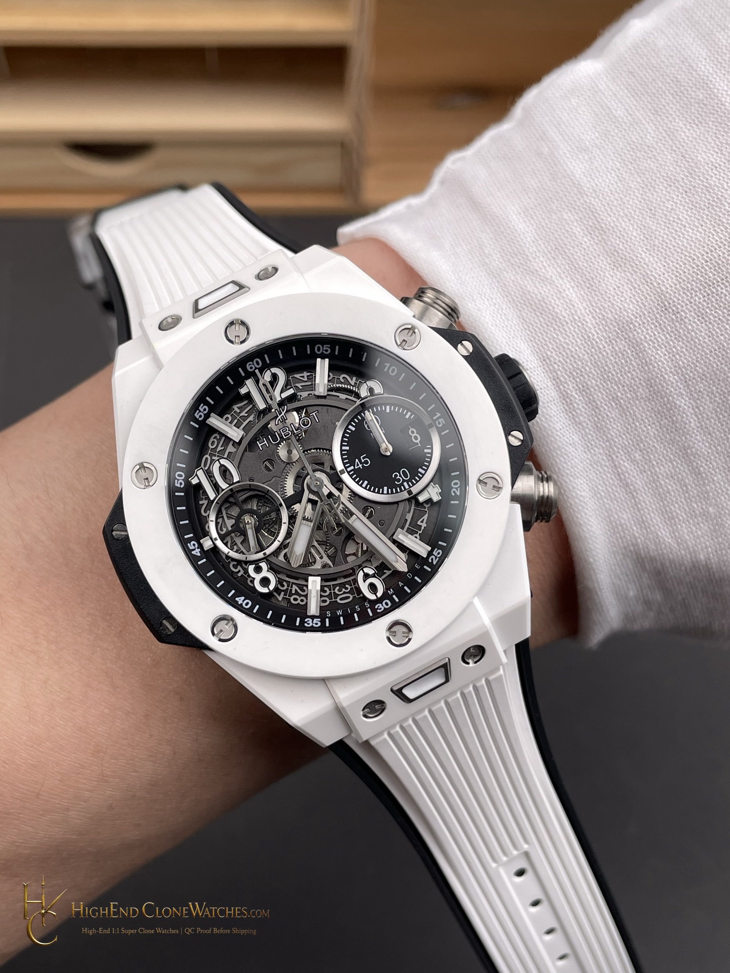 Hublot Big Bang Unico White Ceramic 42mm 441.HX.1171.RX product view super clone watch