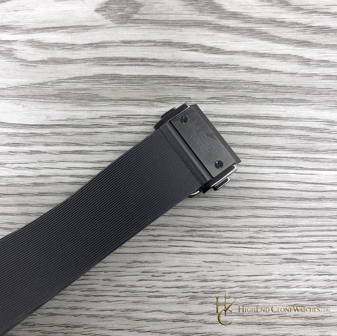 Hublot Classic Fusion Black Magic 38mm 565.CM.1470.RX product view super clone watch - product view 3