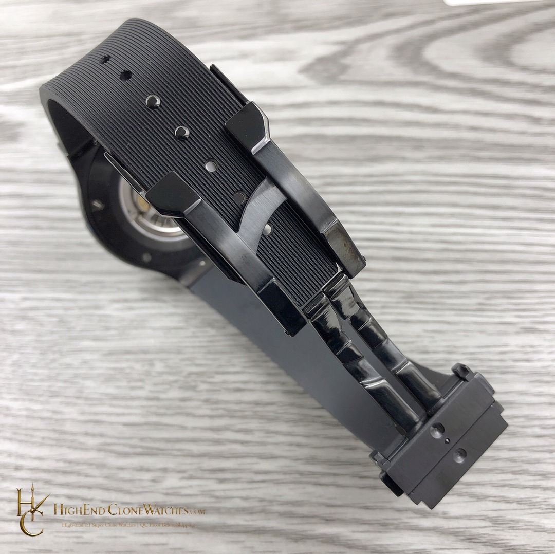 Hublot Classic Fusion Black Magic 38mm 565.CM.1470.RX product view super clone watch