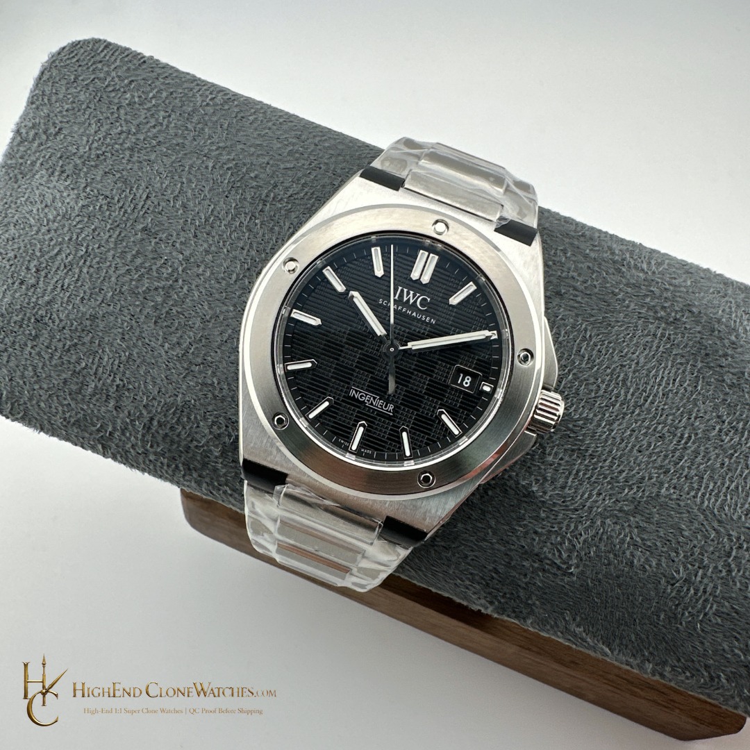 IWC IW328901 Ingenieur Automatic 40 Black Dial super clone watch bracelet or strap fit