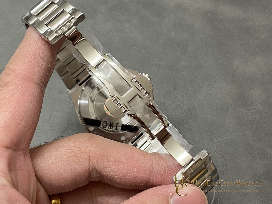IWC IW328903 Ingenieur Automatic 40 Aqua Dial super clone watch angled view