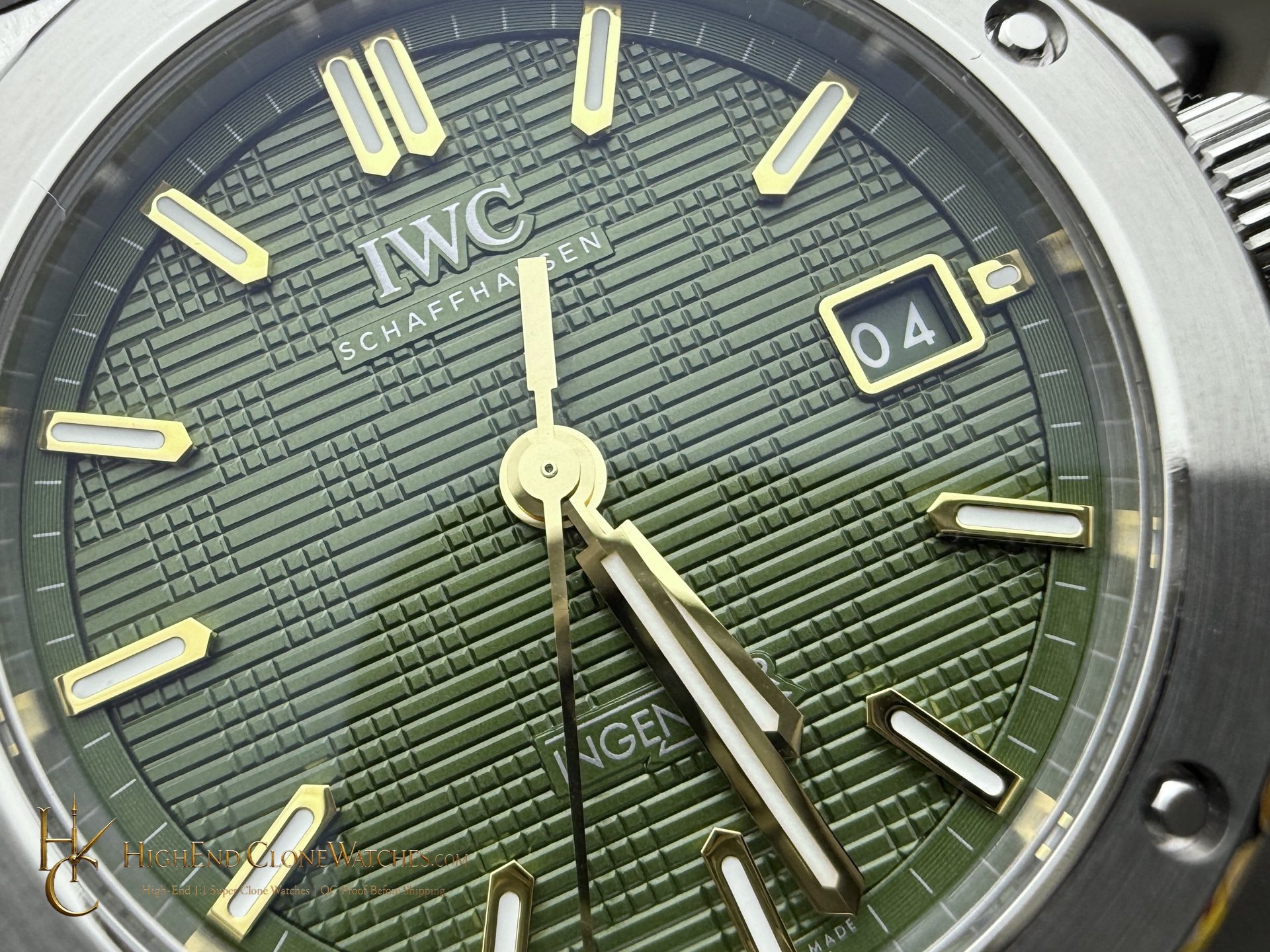 IWC IW328908 Ingenieur Automatic 40 Green Dial super clone watch bracelet or strap fit