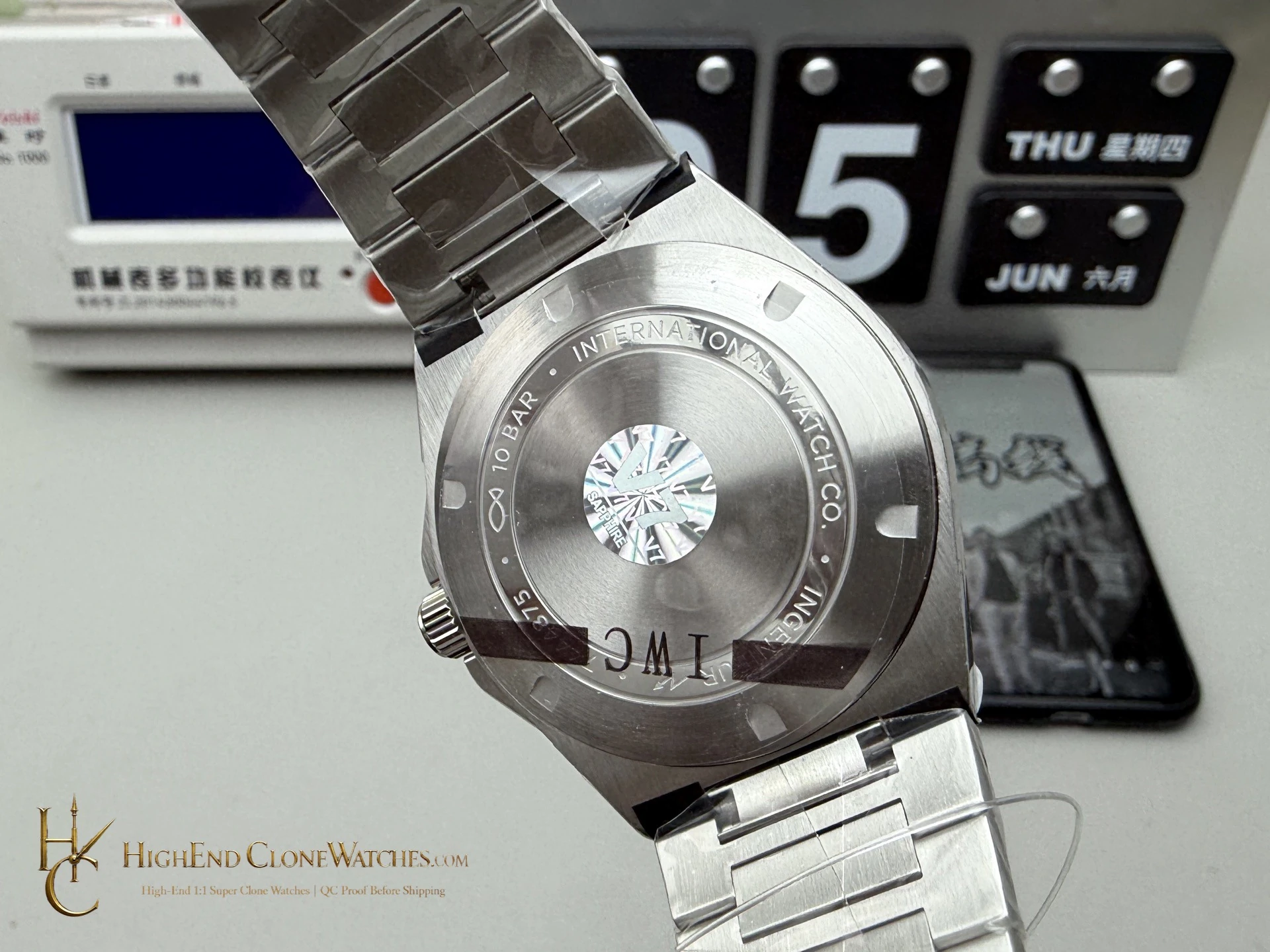 IWC IW328908 Ingenieur Automatic 40 Green Dial super clone watch angled view