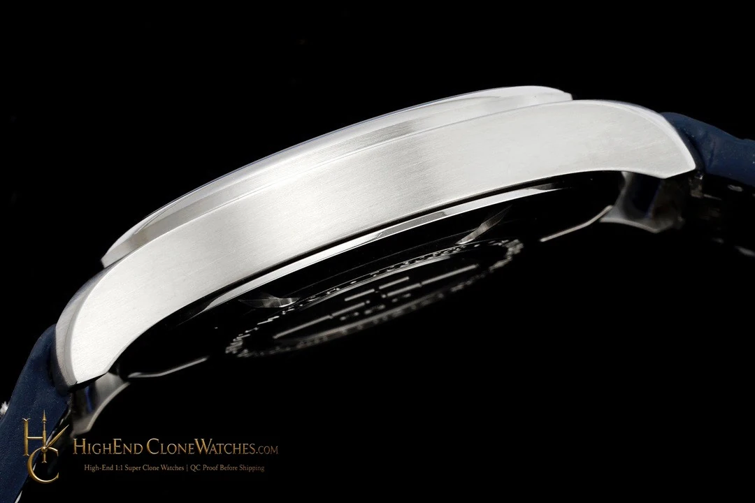 IWC Mark XX Pilots Watch IW328204 super clone watch wrist shot