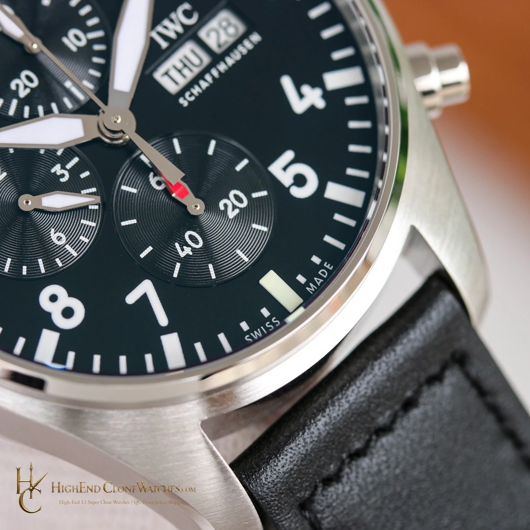 IWC Pilots Watch Chronograph 41mm IW388111 super clone watch clasp detail