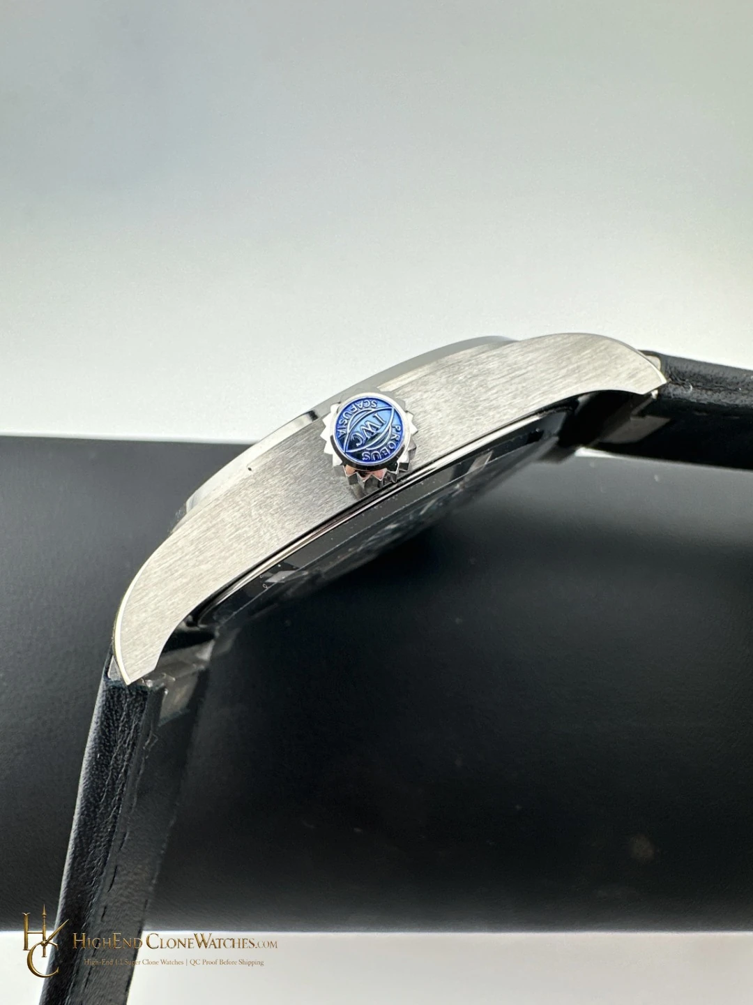 IWC Pilots Watch Mark XX 40mm IW328207 super clone watch clasp detail