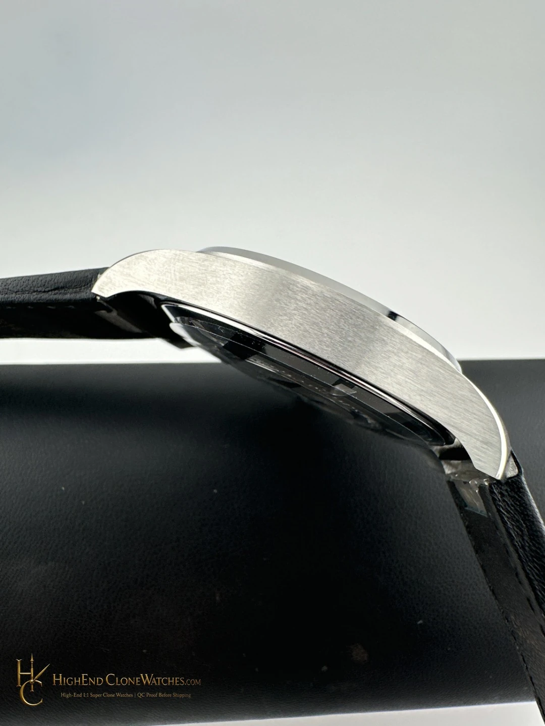 IWC Pilots Watch Mark XX 40mm IW328207 super clone watch caseback detail