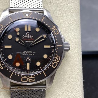 Omega Seamaster Diver 300M 007 Edition 210.90.42.20.01.001 42mm product view super clone watch