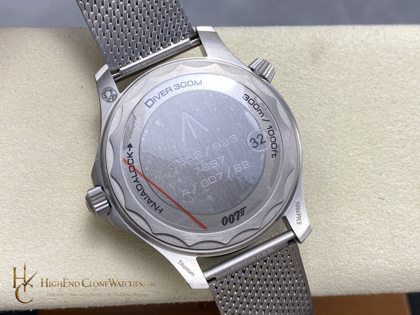 Omega Seamaster Diver 300M 007 Edition 210.90.42.20.01.001 42mm product view super clone watch