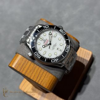Omega Seamaster Diver 300M 210.30.42.20.04.001 42mm product view super clone watch