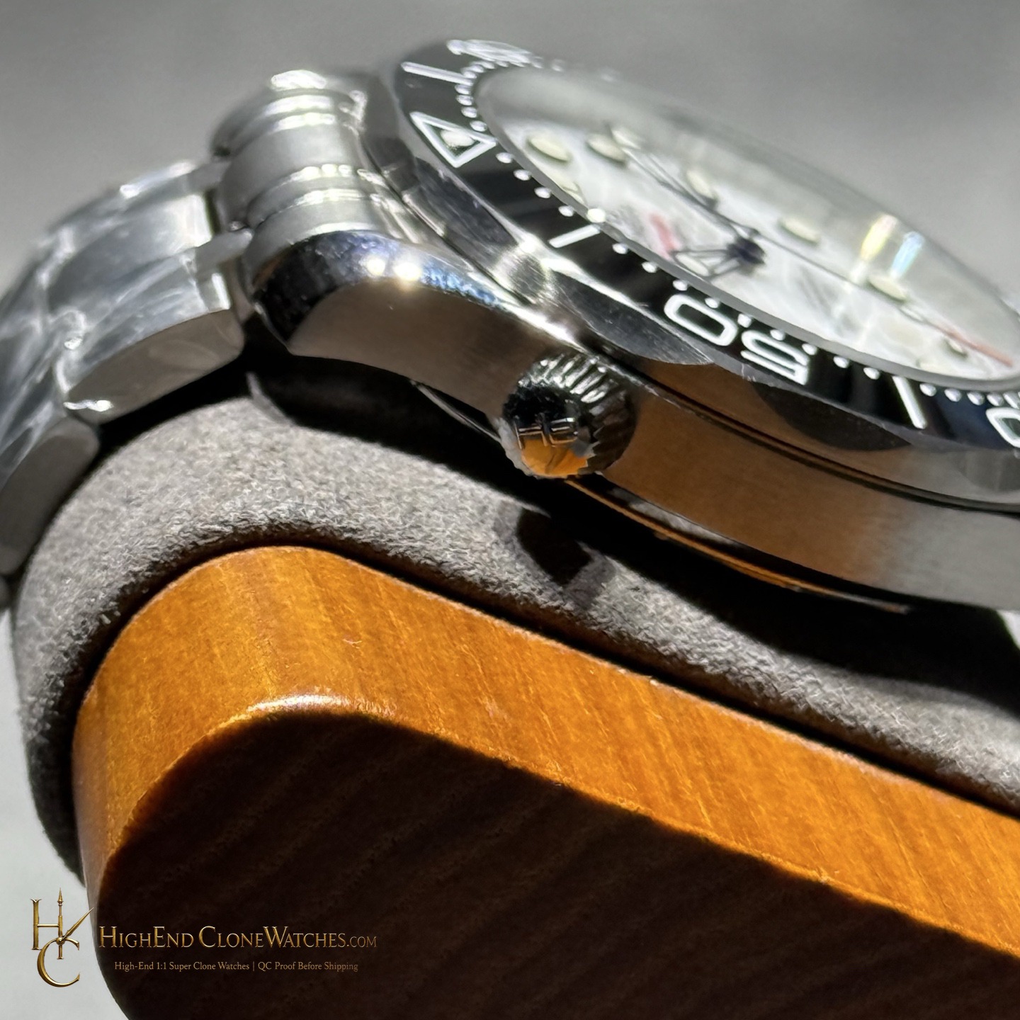 Omega Seamaster Diver 300M 210.30.42.20.04.001 42mm product view super clone watch