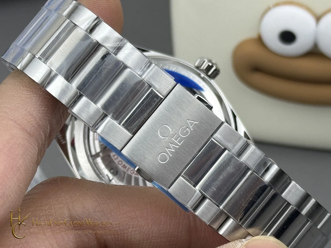 Omega Seamaster Aqua Terra 150M 220.10.41.21.01.002 41mm product view super clone watch - product view 5