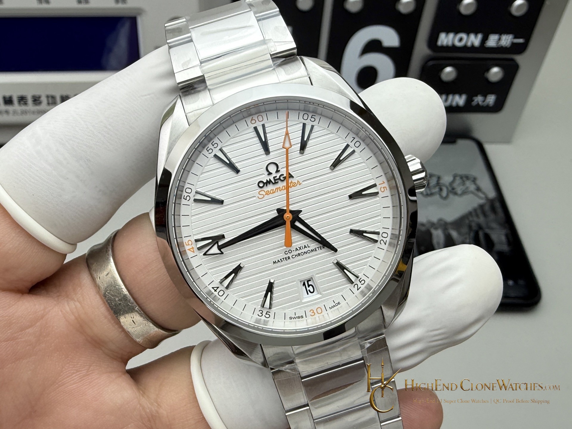 Omega Seamaster Aqua Terra 150M 220.10.41.21.02.001 41mm product view super clone watch
