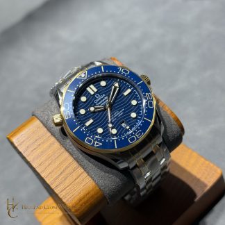 Omega Seamaster Diver 300M 210.20.42.20.03.001 42mm product view super clone watch