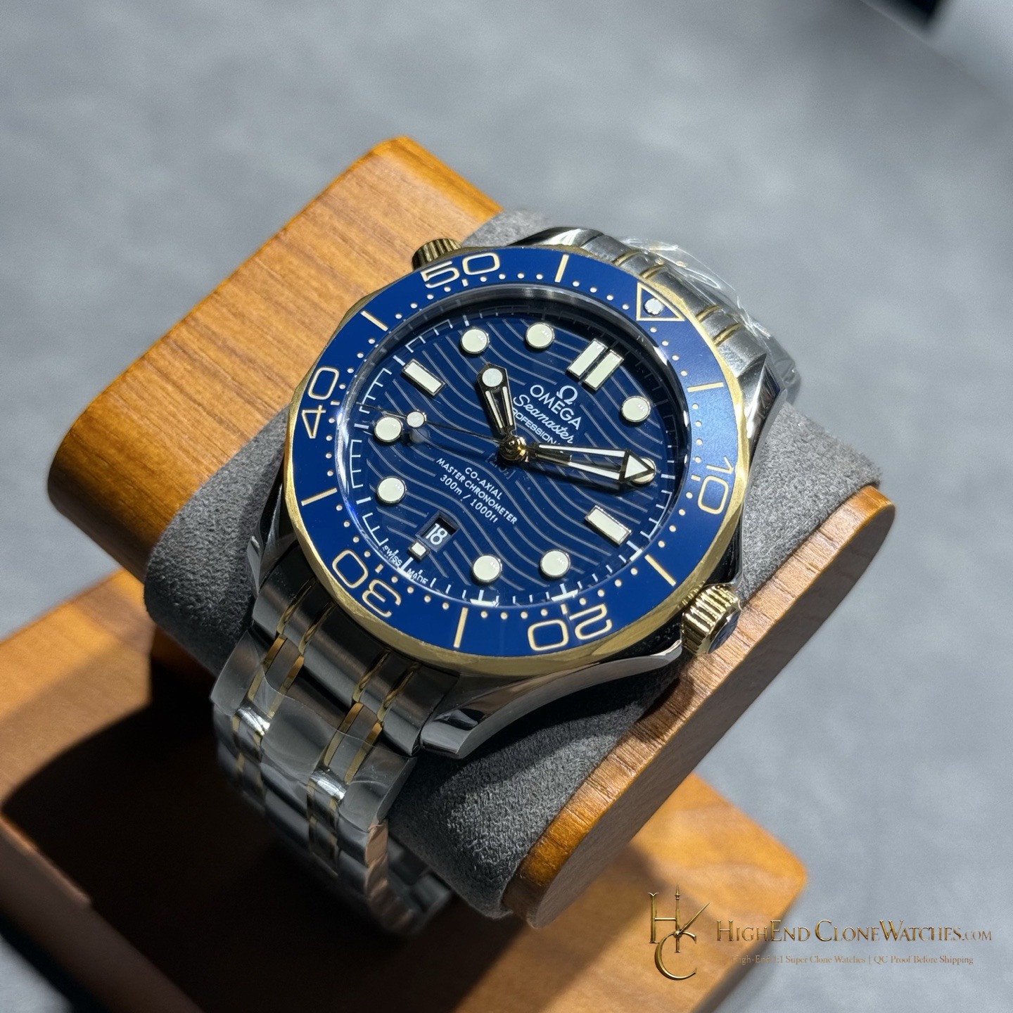 Omega Seamaster Diver 300M 210.20.42.20.03.001 42mm product view super clone watch
