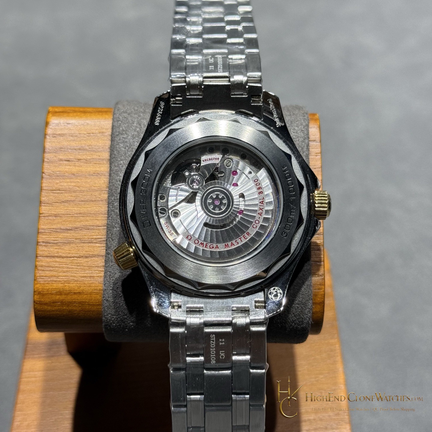 Omega Seamaster Diver 300M 210.20.42.20.03.001 42mm product view super clone watch