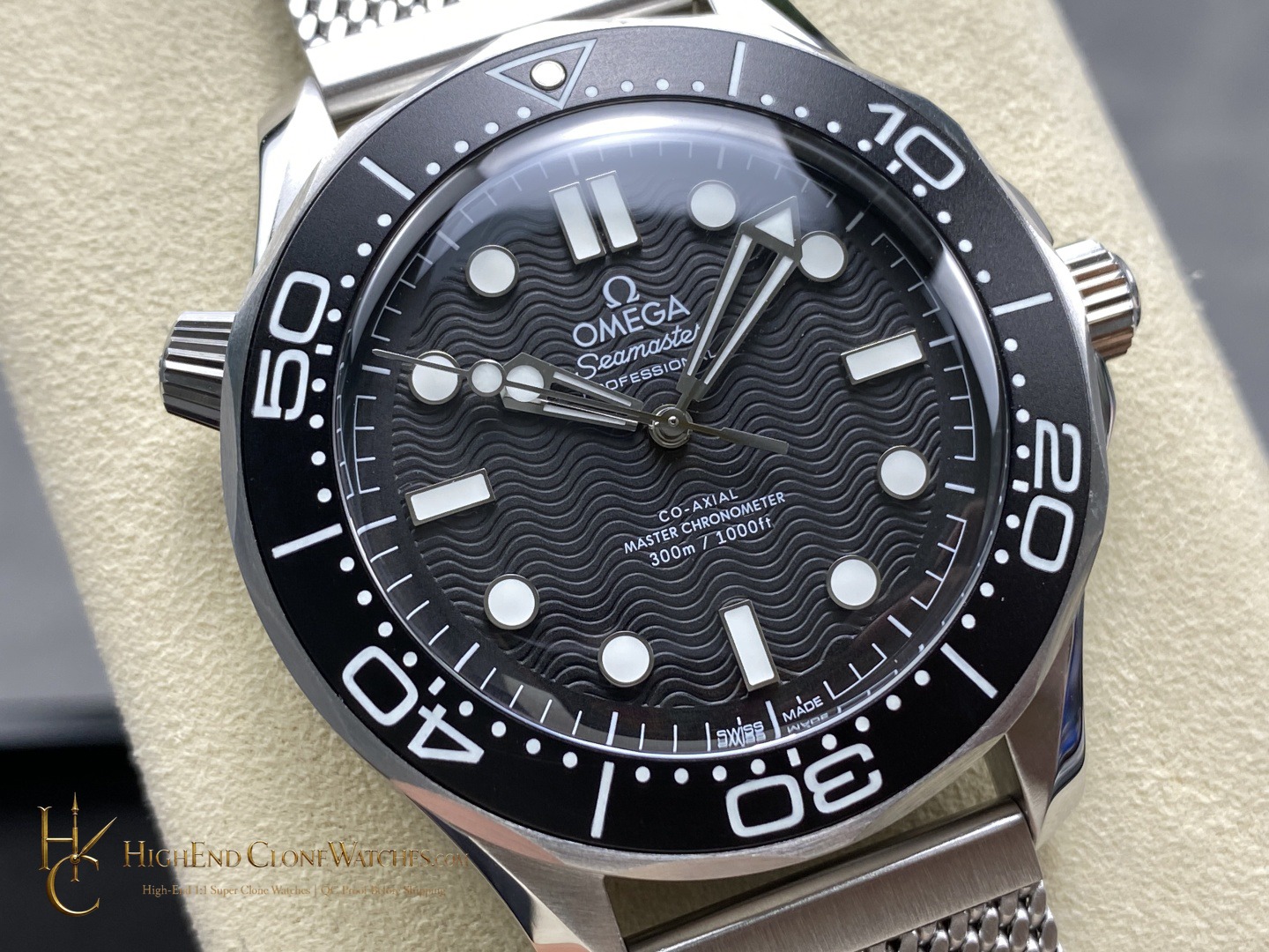 Omega Seamaster Diver 300M 210.30.42.20.01.010 42mm product view super clone watch