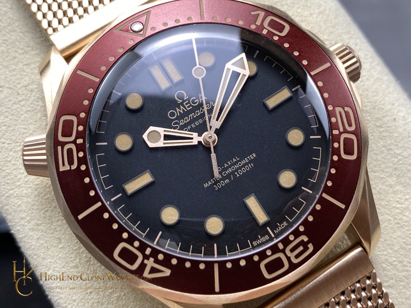 Omega Seamaster Diver 300M 210.90.42.20.01.003 42mm product view super clone watch