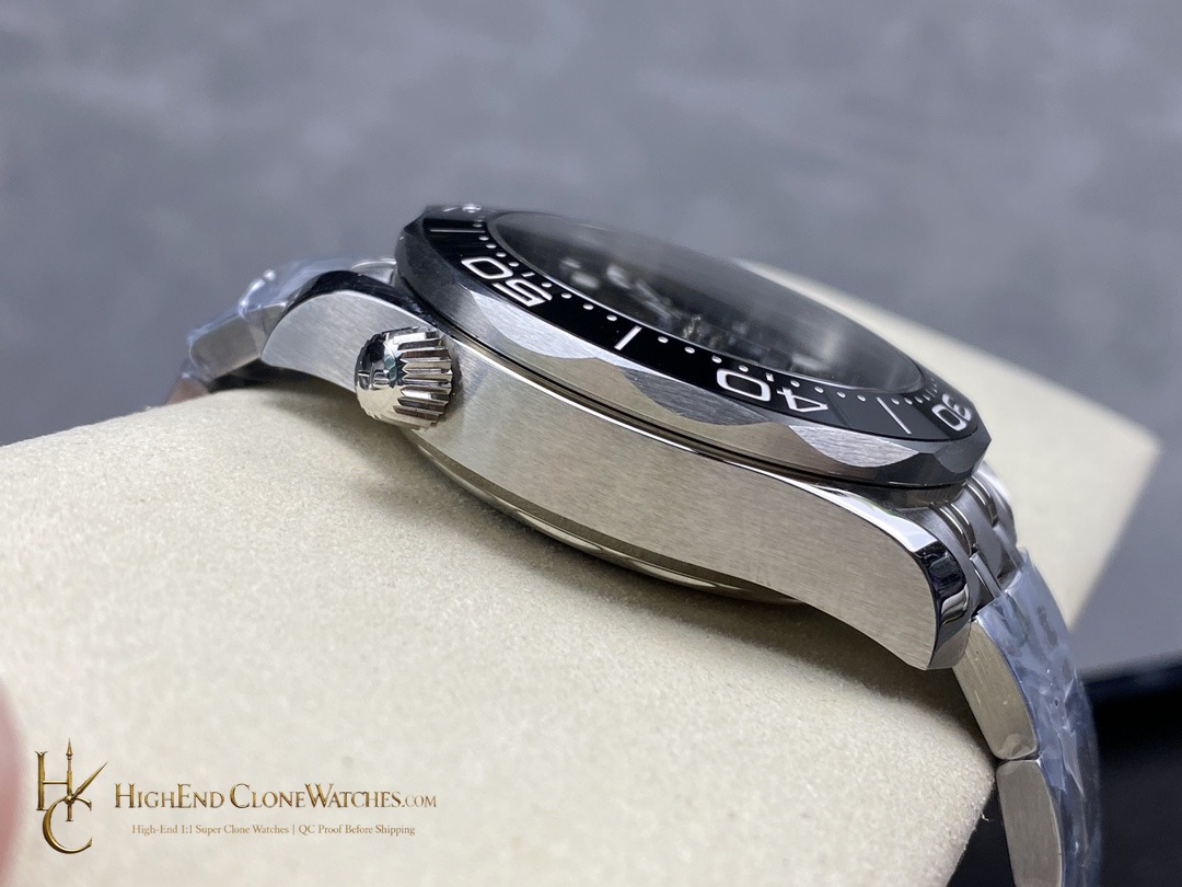 Omega Seamaster Diver 300M 44mm 210.30.44.51.01.001 product view super clone watch
