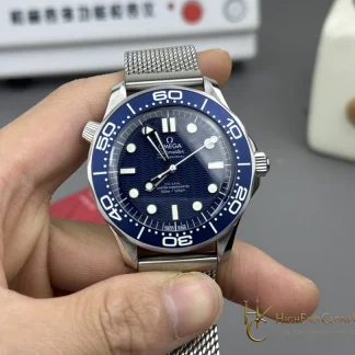 Omega Seamaster Diver 300M James Bond 60th anniversary 210.30.42.20.03.002 42mm product view super clone watch