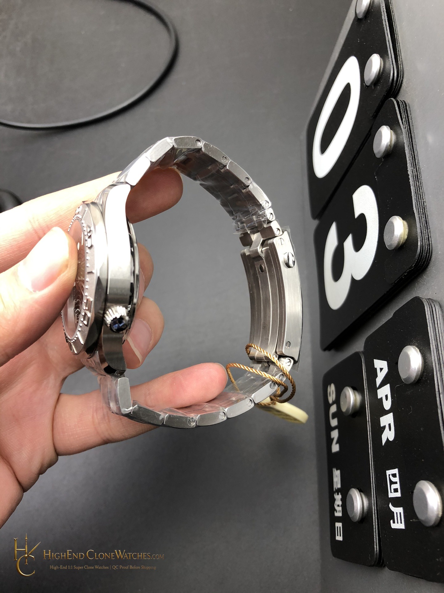 Omega Seamaster Diver 300M Nekton Edition 210.30.42.20.01.002 42mm product view super clone watch