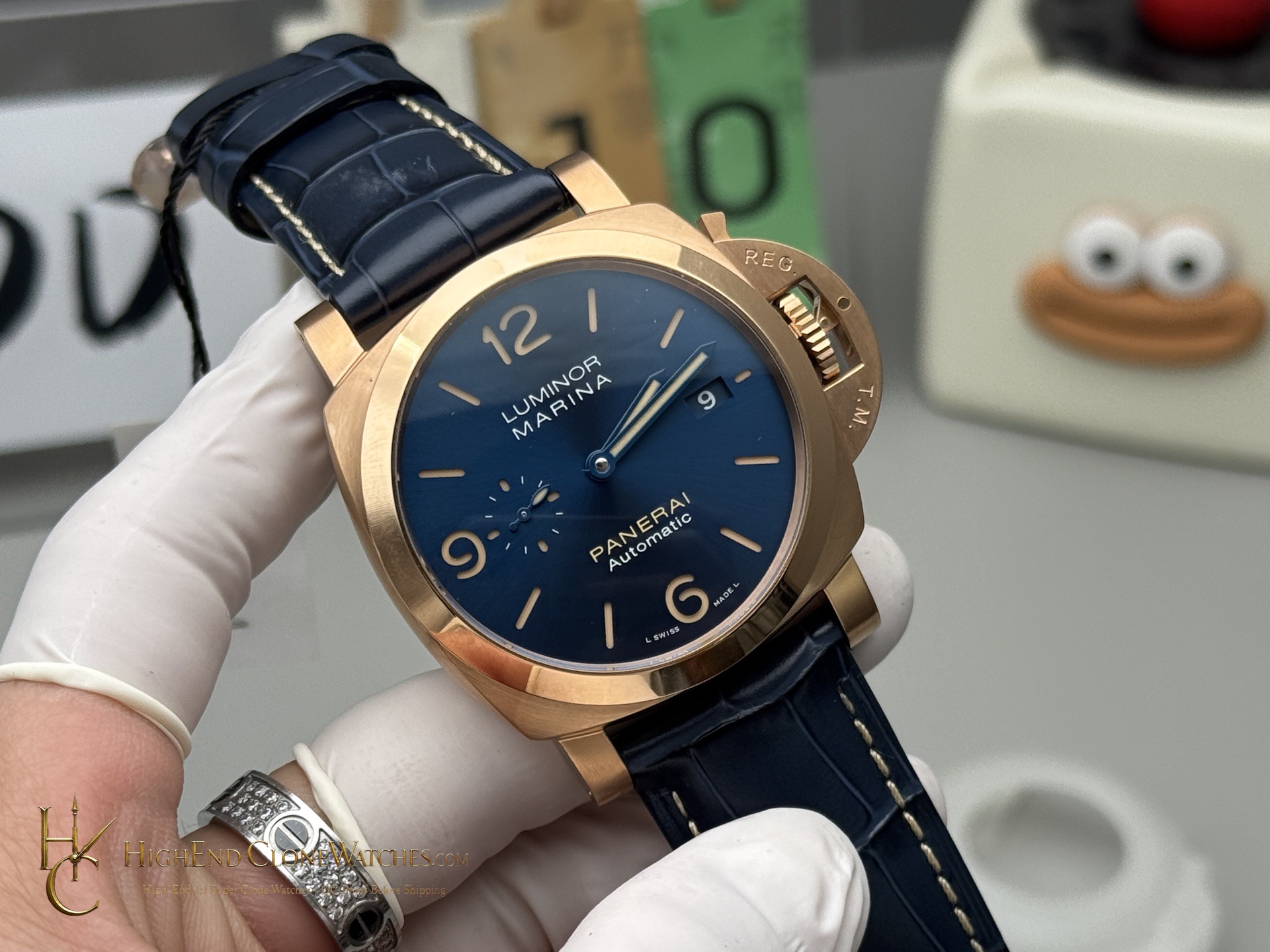 Panerai 18K Rose Gold Blue Dial Luminor Marina Goldtech PAM1114 product view super clone watch