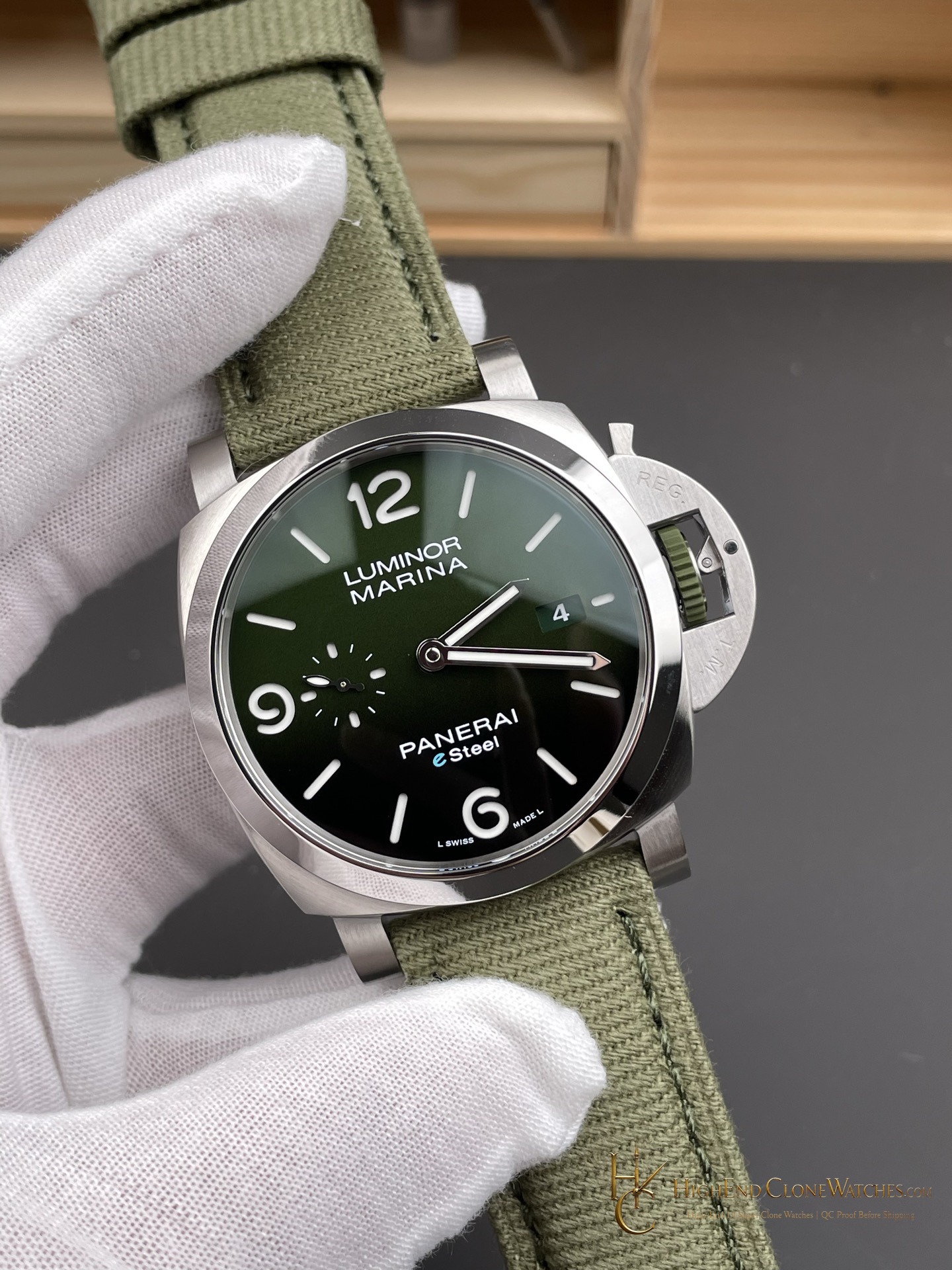 Panerai Luminor Marina Verde Smeraldo PAM01356 44mm product view super clone watch