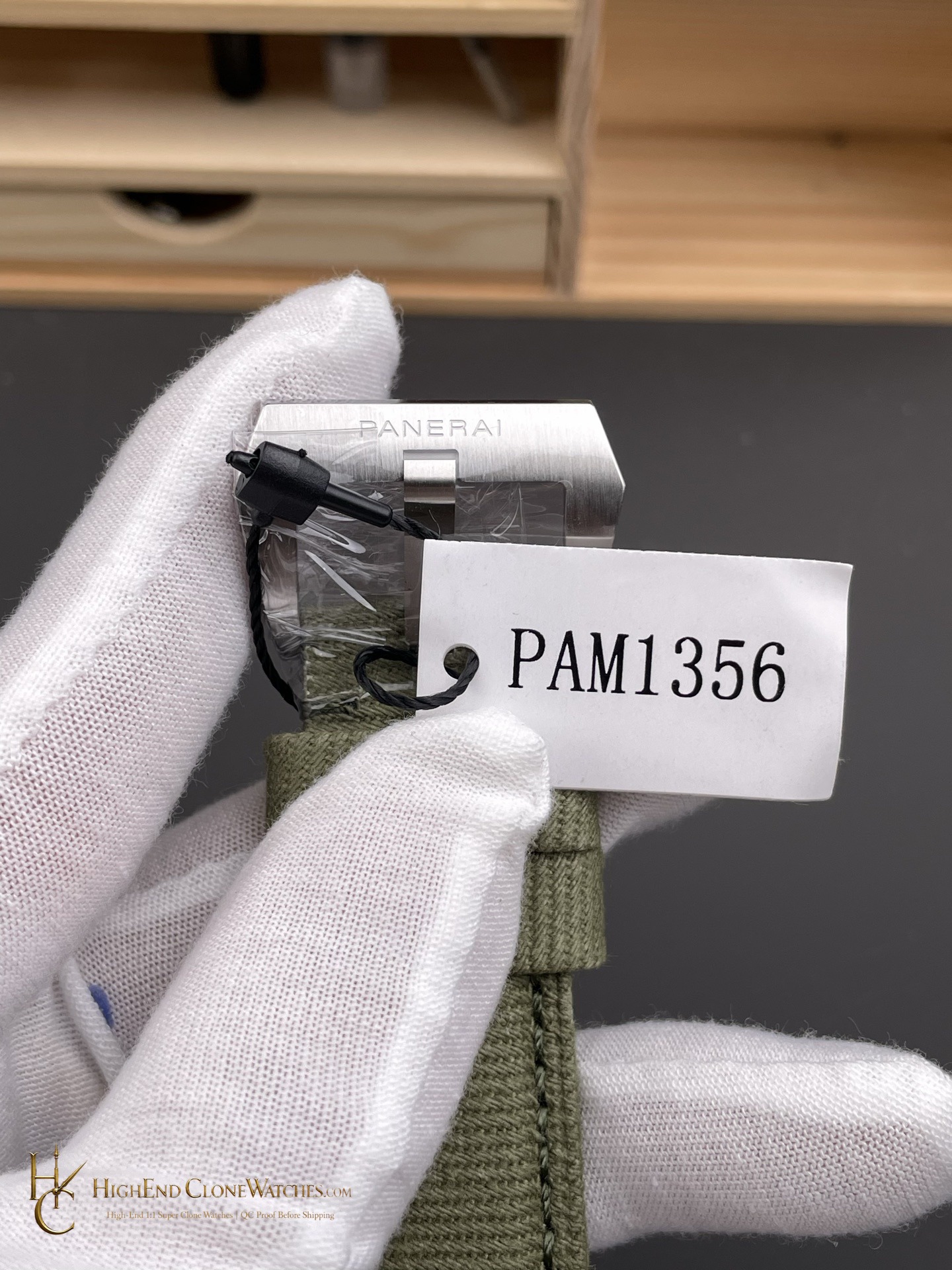 Panerai Luminor Marina Verde Smeraldo PAM01356 44mm product view super clone watch
