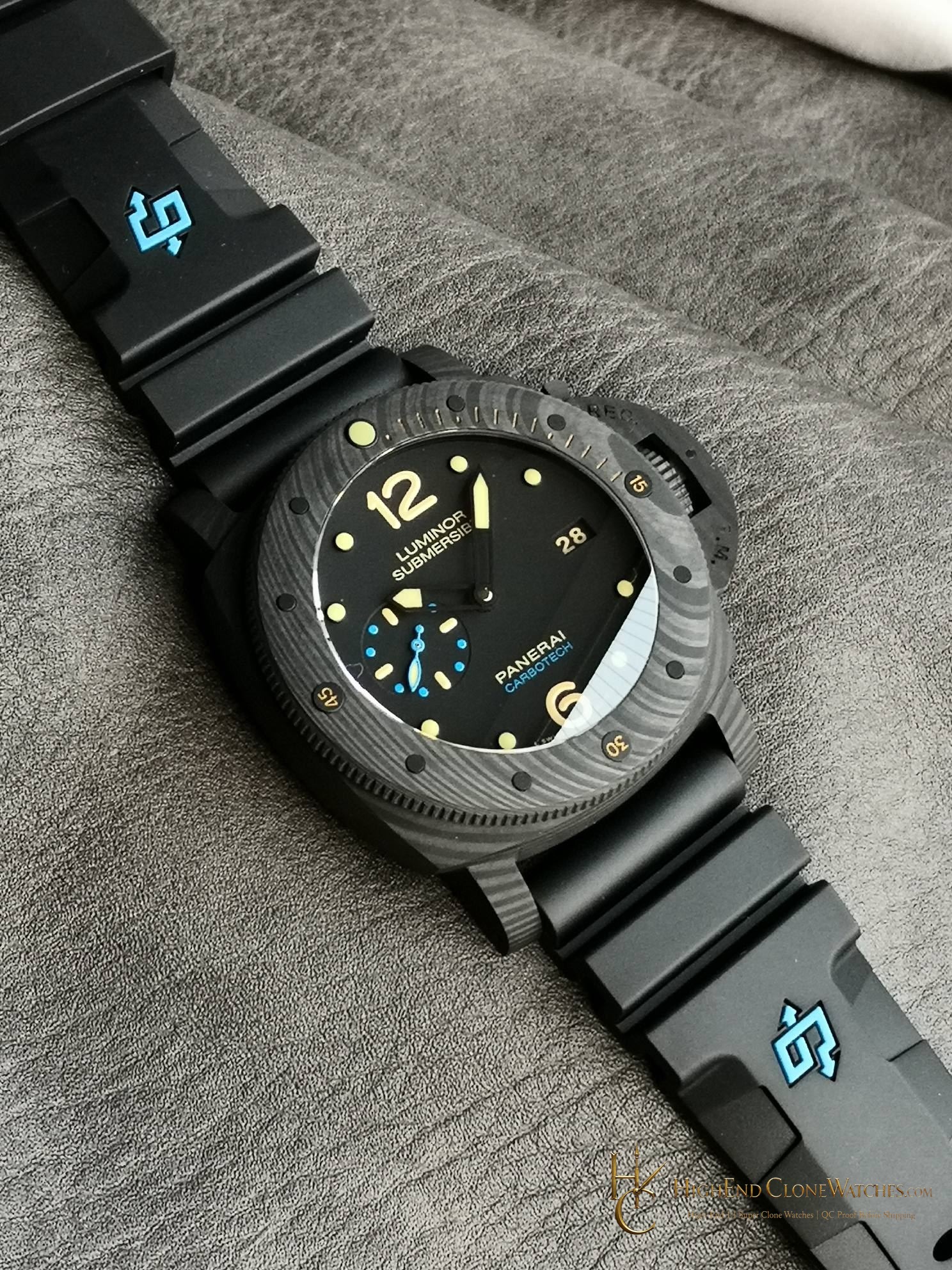 Panerai Luminor Submersible 1950 PAM00616 47mm product view super clone watch