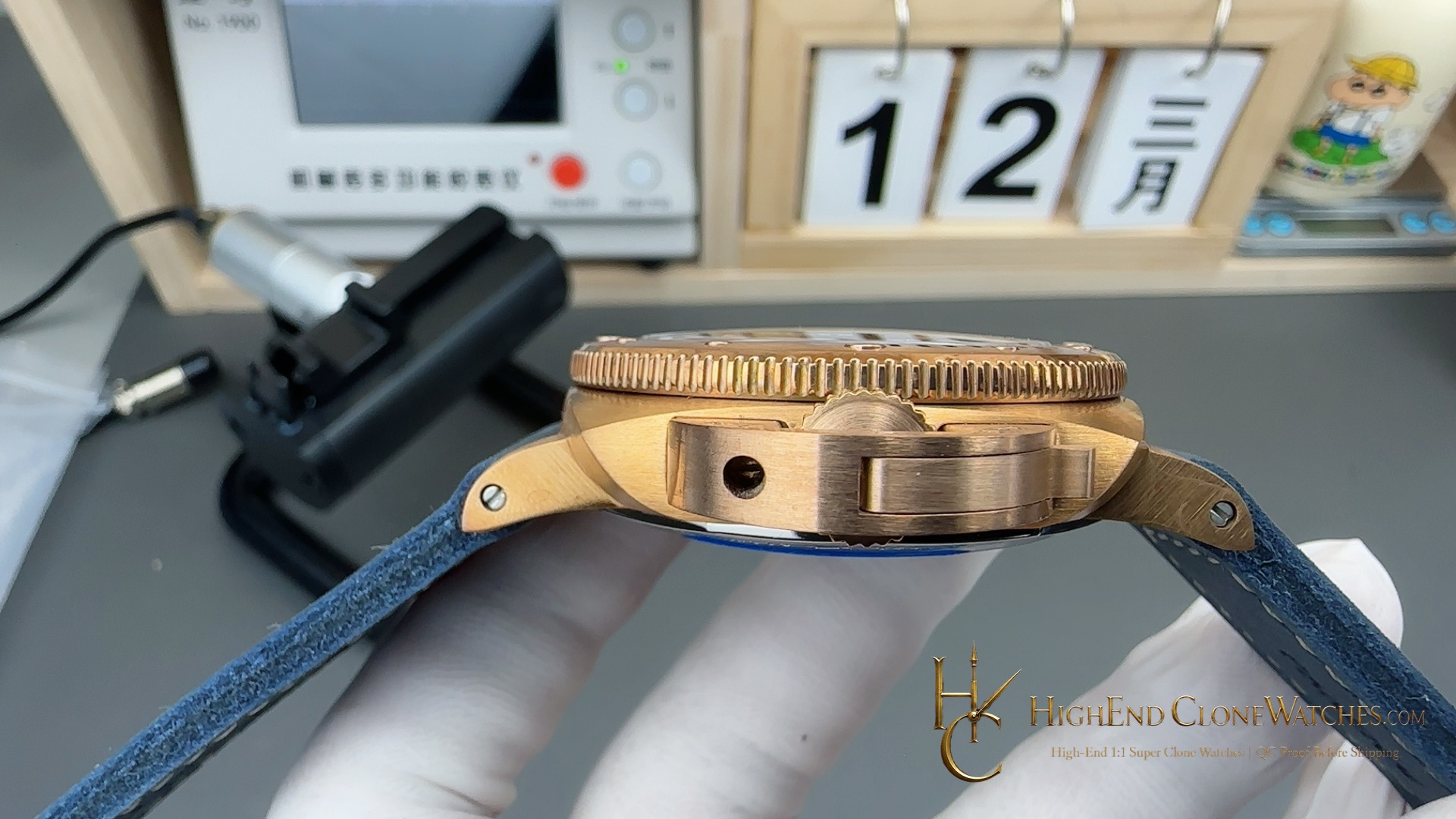 Panerai Submersible Bronzo PAM01074 Blue Dial product view super clone watch