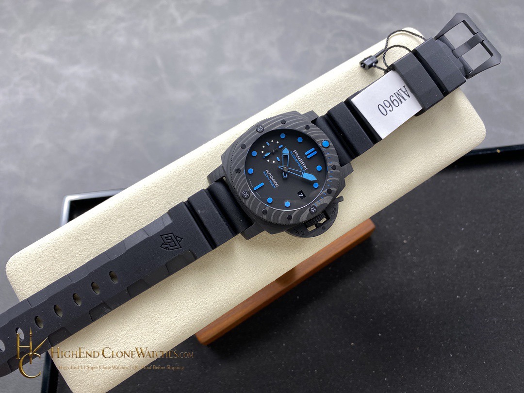 Panerai Submersible Carbontech PAM00960 product view super clone watch